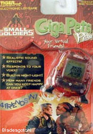 Small Soldiers Giga Pet in packaging